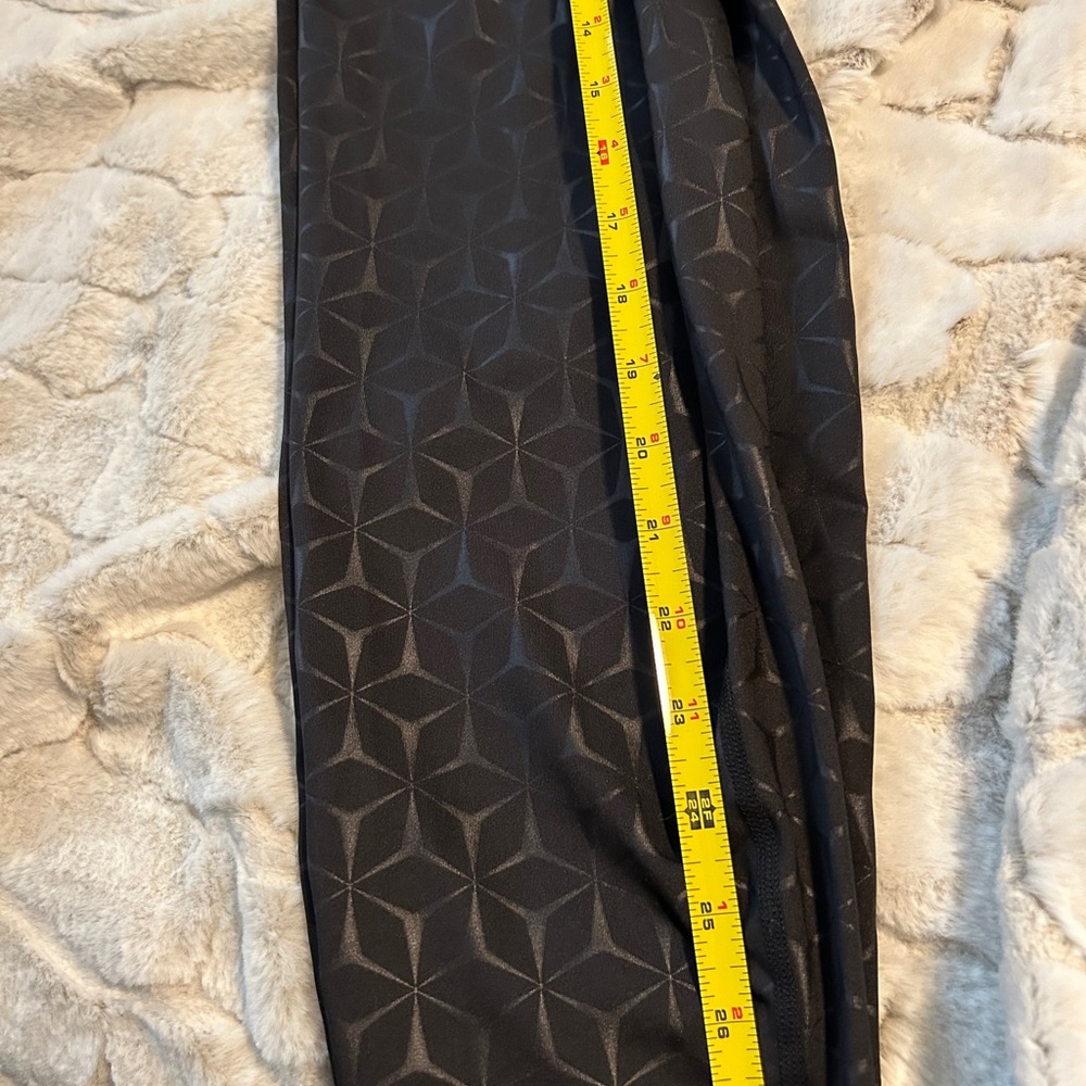NWOT Xersion Workout Leggings - Picture 8 of 8